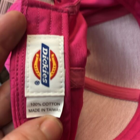 Dickies Woman’s Hot Pink Baseball Hat 100% cotton - Picture 6 of 7